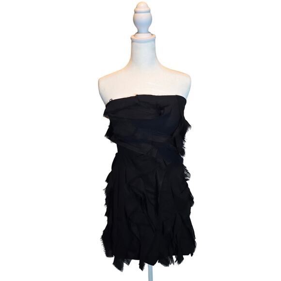 Zara Women’s Black Scalloped Strapless Mini Dress Ruffled Size S - Picture 2 of 6